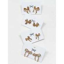 Load image into Gallery viewer, Gold Bow Earrings