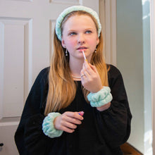 Load image into Gallery viewer, Spa Headband with Wristbands