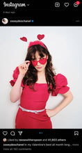 Load image into Gallery viewer, Valentine&#39;s Festival Heart Sunglass Sunglasses
